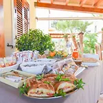 Aurora Bed & Breakfast 3*