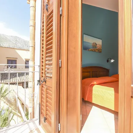 Aurora 카스텔루치오