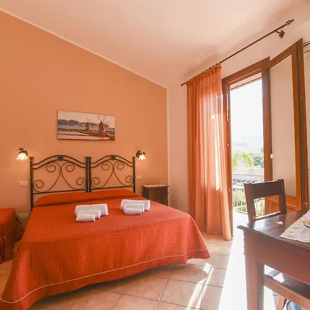 Aurora Bed & Breakfast 3*