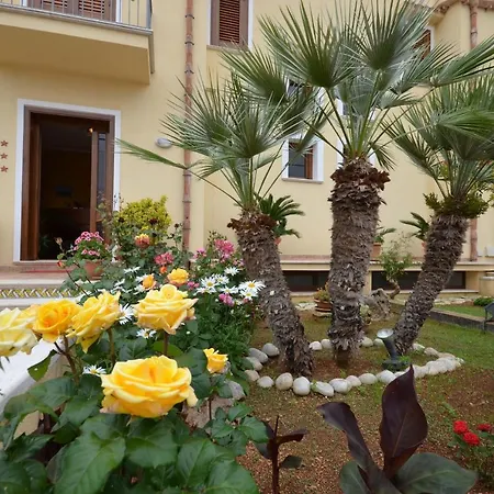 Bed & Breakfast Aurora 3*