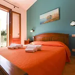 Couette-café Aurora 3*